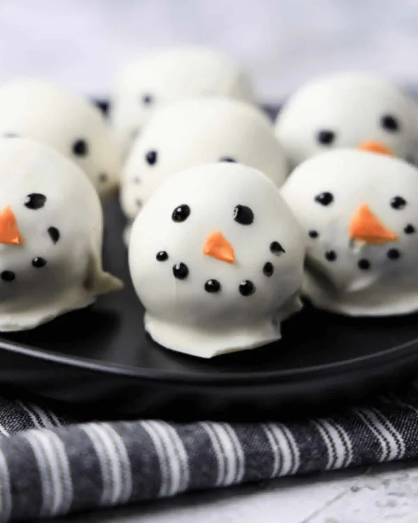 Oreo Snowman Balls cover