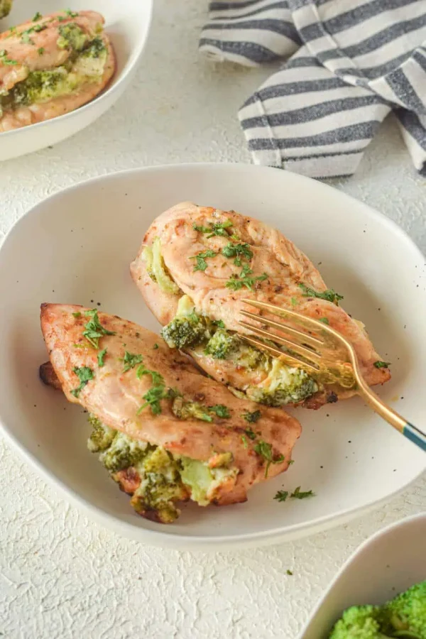 Broccoli Cheese Stuffed Chicken cover