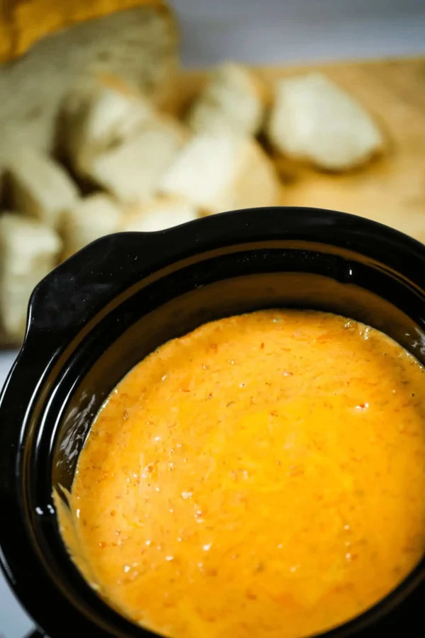 Slow Cooker Pizza Dip cover