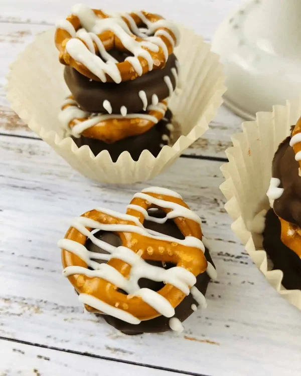 Caramel Chocolate Pretzels cover