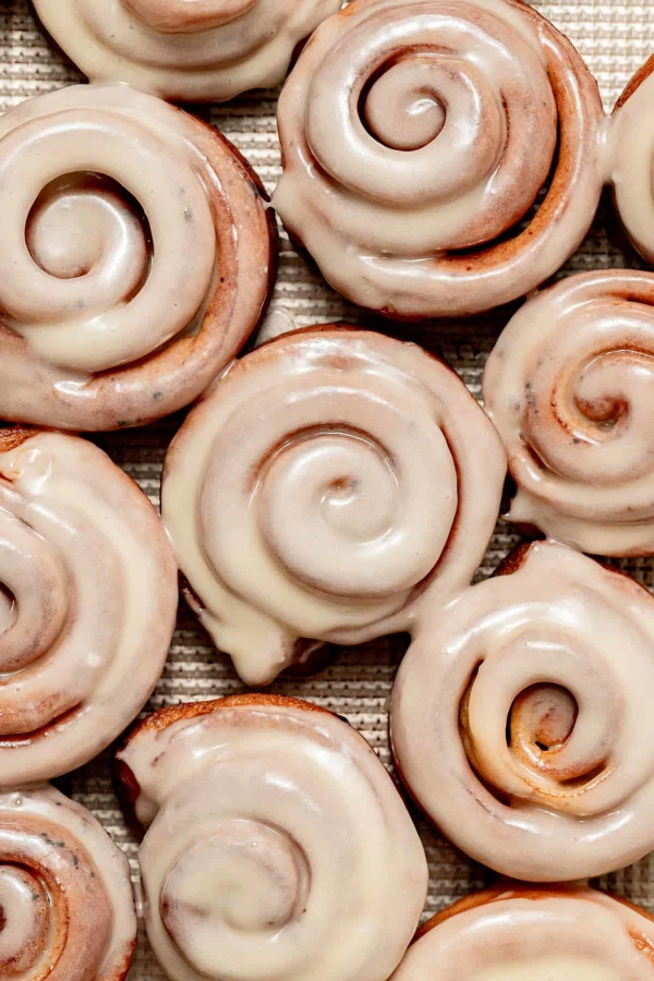 Cinnamon Roll Donuts cover