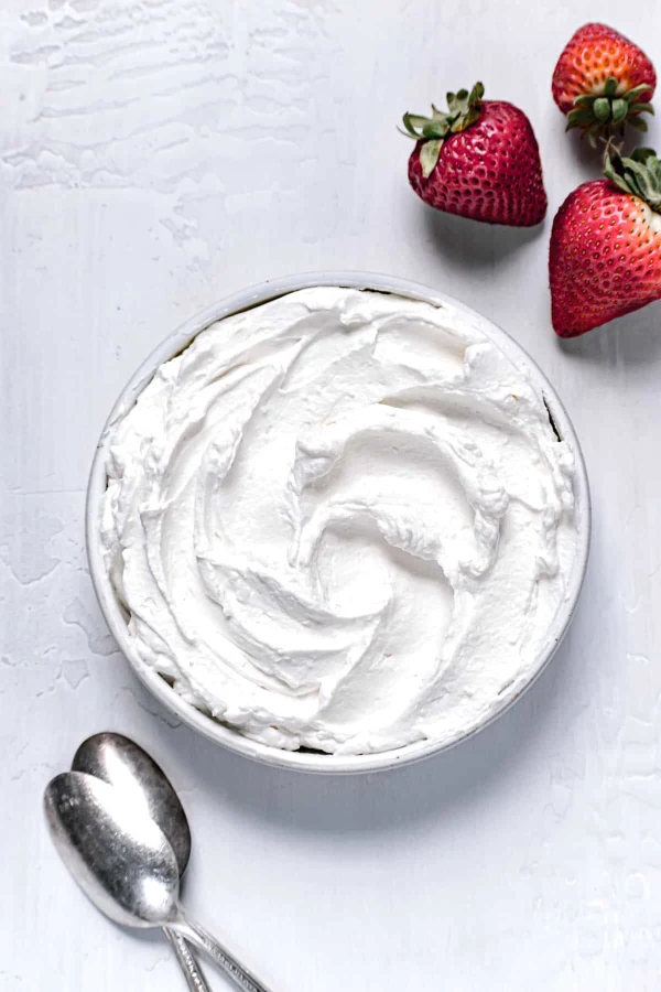Mascarpone Frosting cover