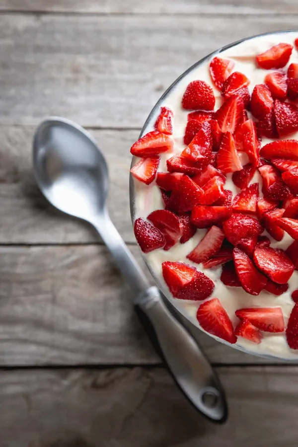 Strawberry Angel Food Cake Dessert cover