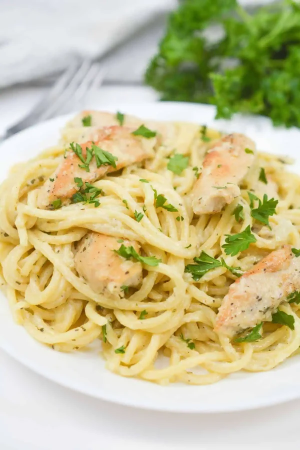 Creamy Chicken Pesto Pasta cover