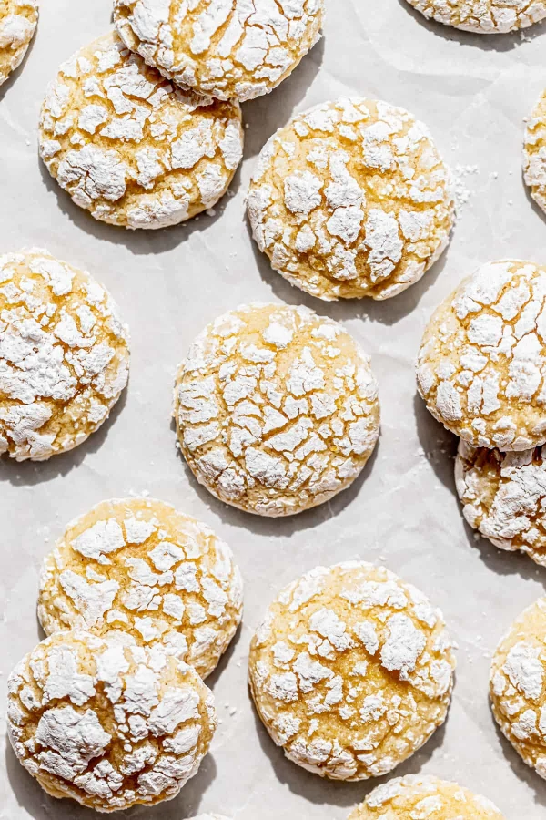 Lemon Crinkle Cookies cover