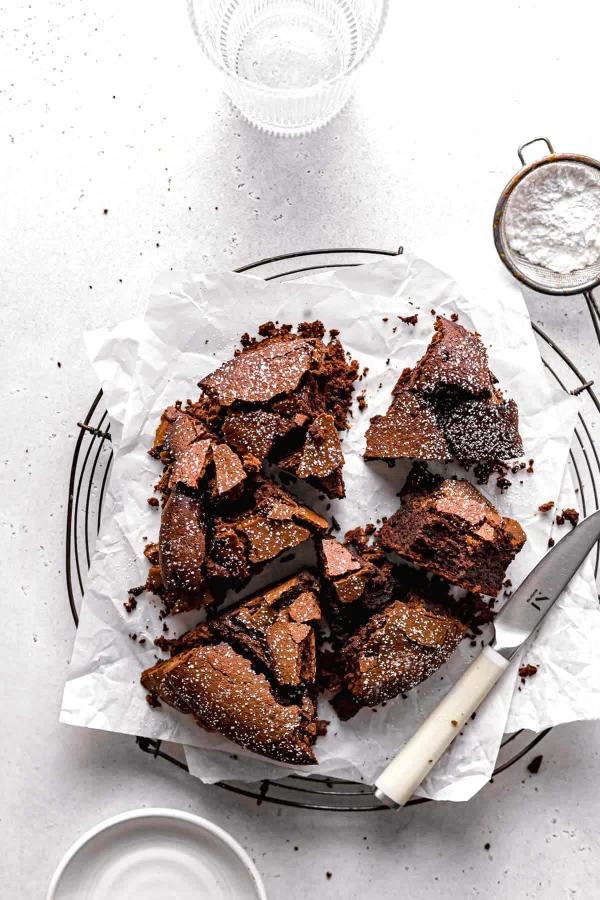 Mini Flourless Chocolate Cake cover