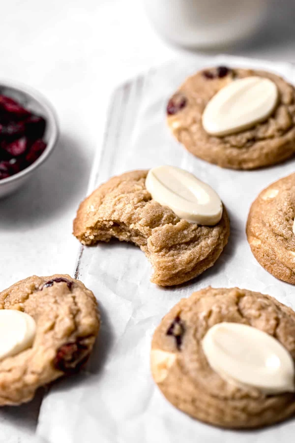 White Chocolate Cranberry Cookies cover