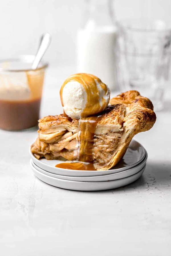 Salted Caramel Apple Pie cover