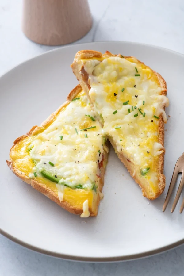 Smash Toast Breakfast Boats cover