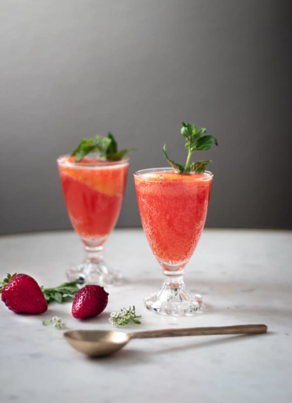 Sparkling Strawberry Bourbon Lemonade cover