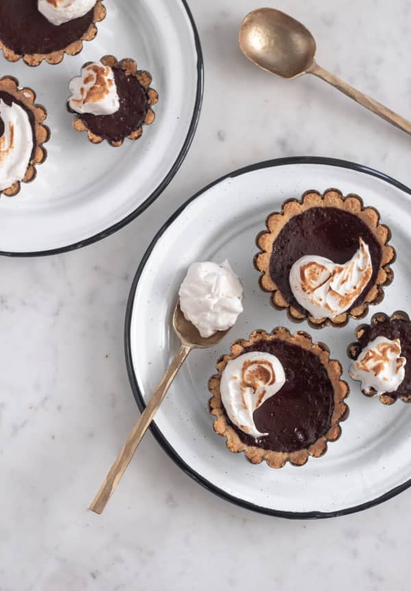 S’Mores Tarts cover